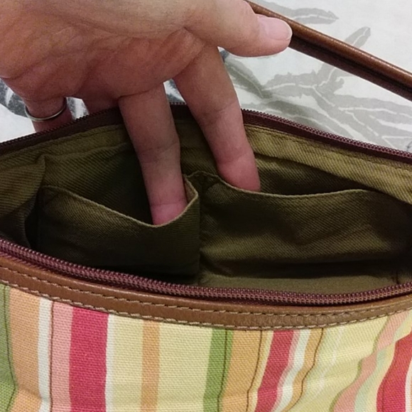 Relic Handbag - Picture 8 of 10